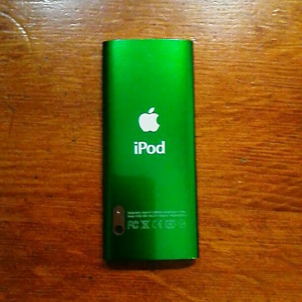 iPod　nano グリーン