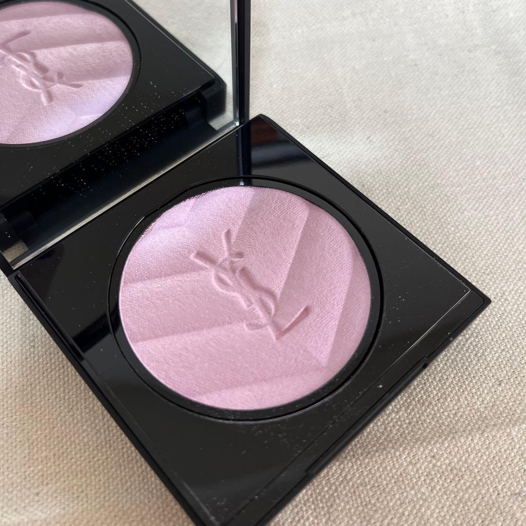 YSL オールアワーズ　ハイパールミナイザー　69