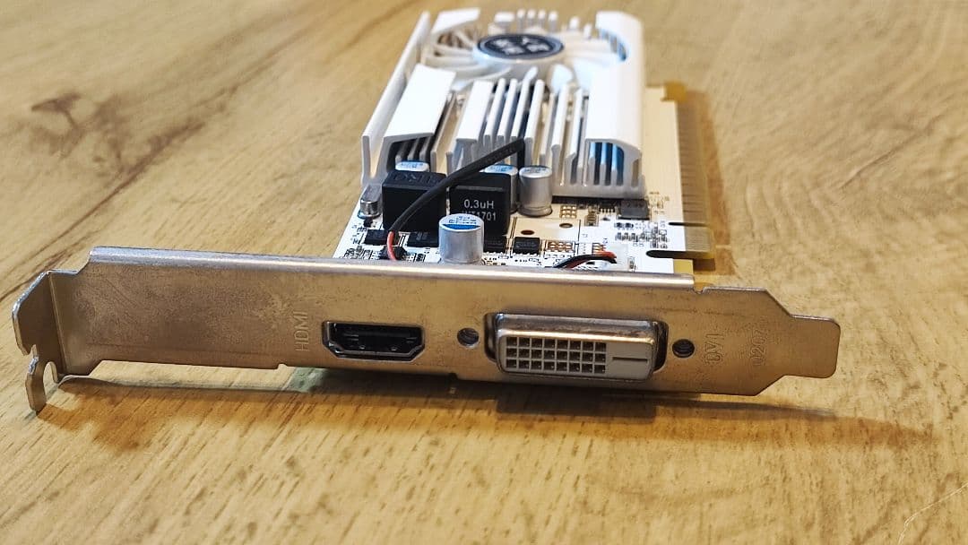 匿名送】 玄人志向 GT1030 2GB GDDR5 DVI-HDMIケーブル付