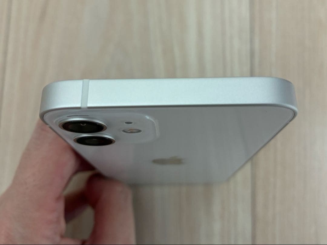【美品】iPhone12 mini 128GB ホワイト 85% SIM解除済み