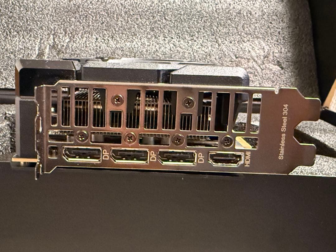 グラフィックボード・グラボ・ビデオカード ASUS GeForce RTX 5060 OC Edition 8GB
