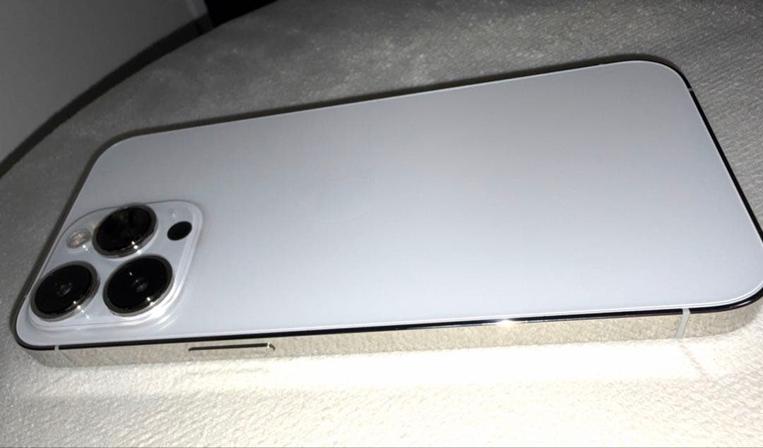 こ*ち様 iPhone13Pro ジャンク品 シルバー 256GB SIMフリー