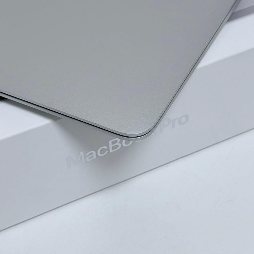 MacBook Air M1 8GB 256GB 動作確認済み