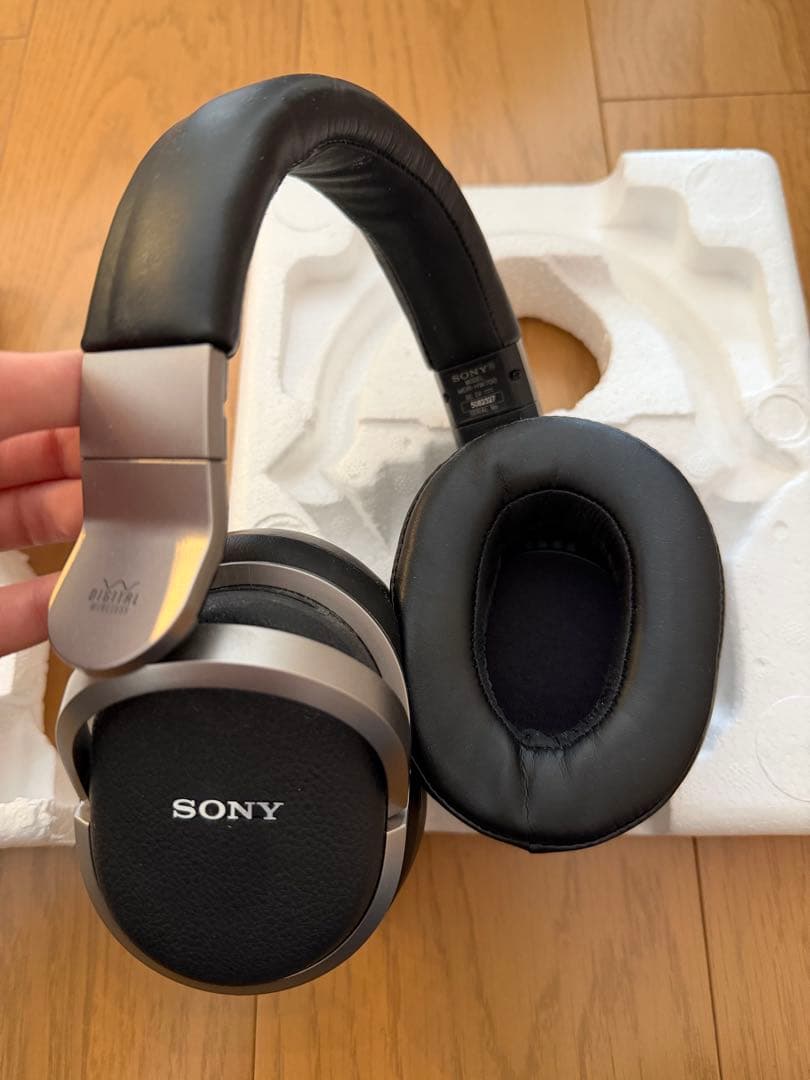 MDR-HW700DS 9.1ch デジタルサラウンドヘッドホンシステム