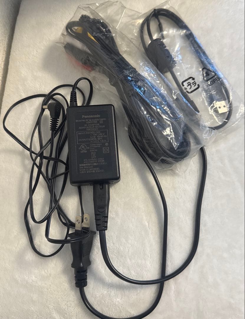 Panasonic HC-V300Mデジタルビデオカメラ