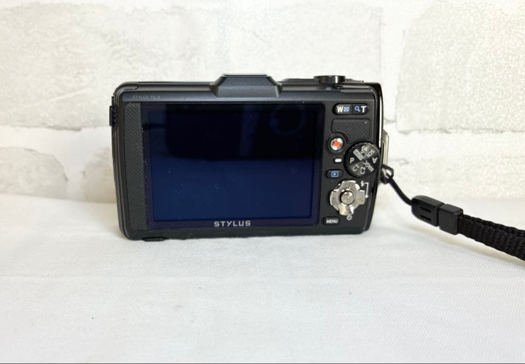 美品　Olympus TG-2 コンパクトデジタルカメラ