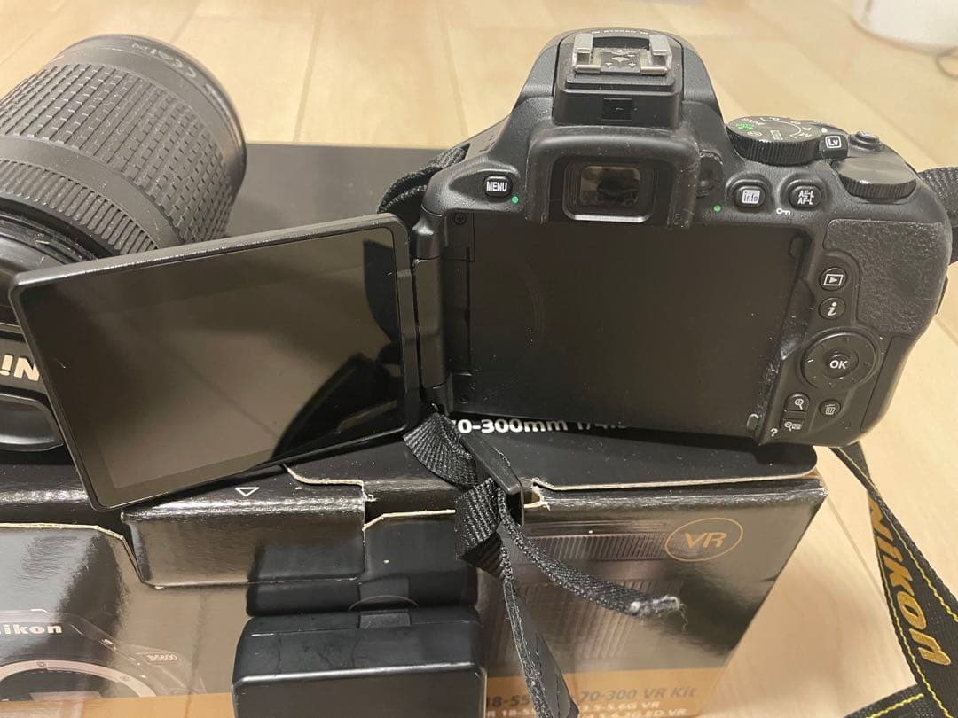 フィルムカメラ Nikon D5600 18-55VR 70-300VR kit