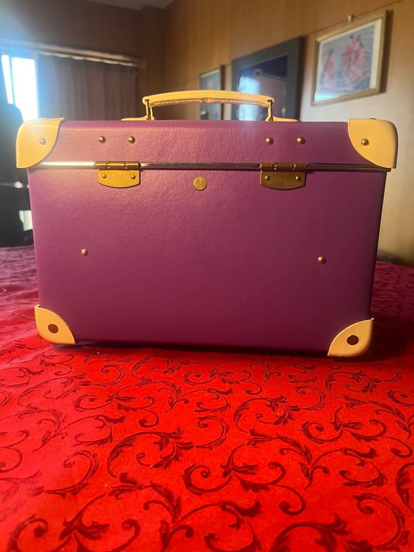 GLOBE TROTTER ヴァニティーケース