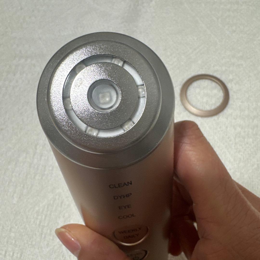 ヤーマンYA-MAN 美顔器　フォトプラスシャイニー