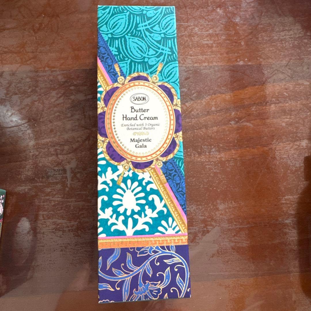 SABON マジェスティック・ガラ　ファブリックミスト　ハンドクリーム　入浴剤