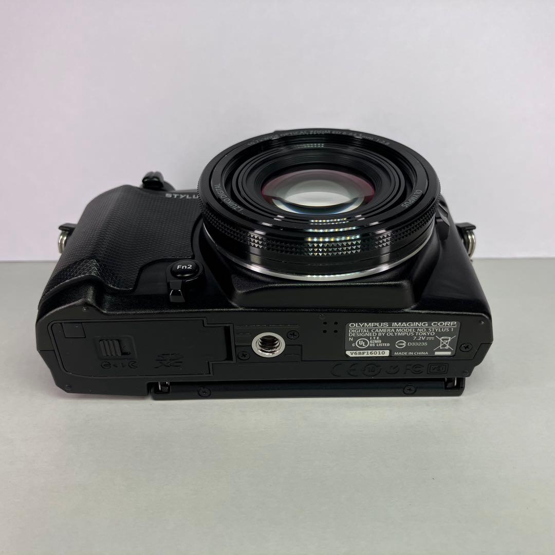 OLYMPUS STYLUS 1 オリンパス 通電確認済み ジャンク