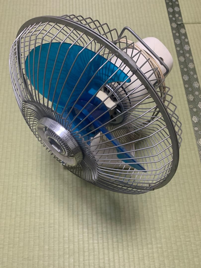 レトロ 昭和家電卓上扇風機 青と白