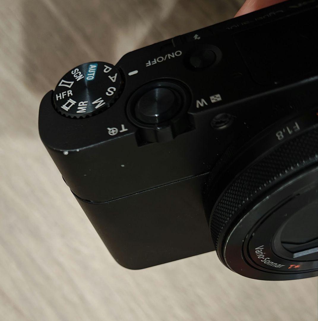 【アクセサリー多数】SONY Cyber-shot RX100M5A