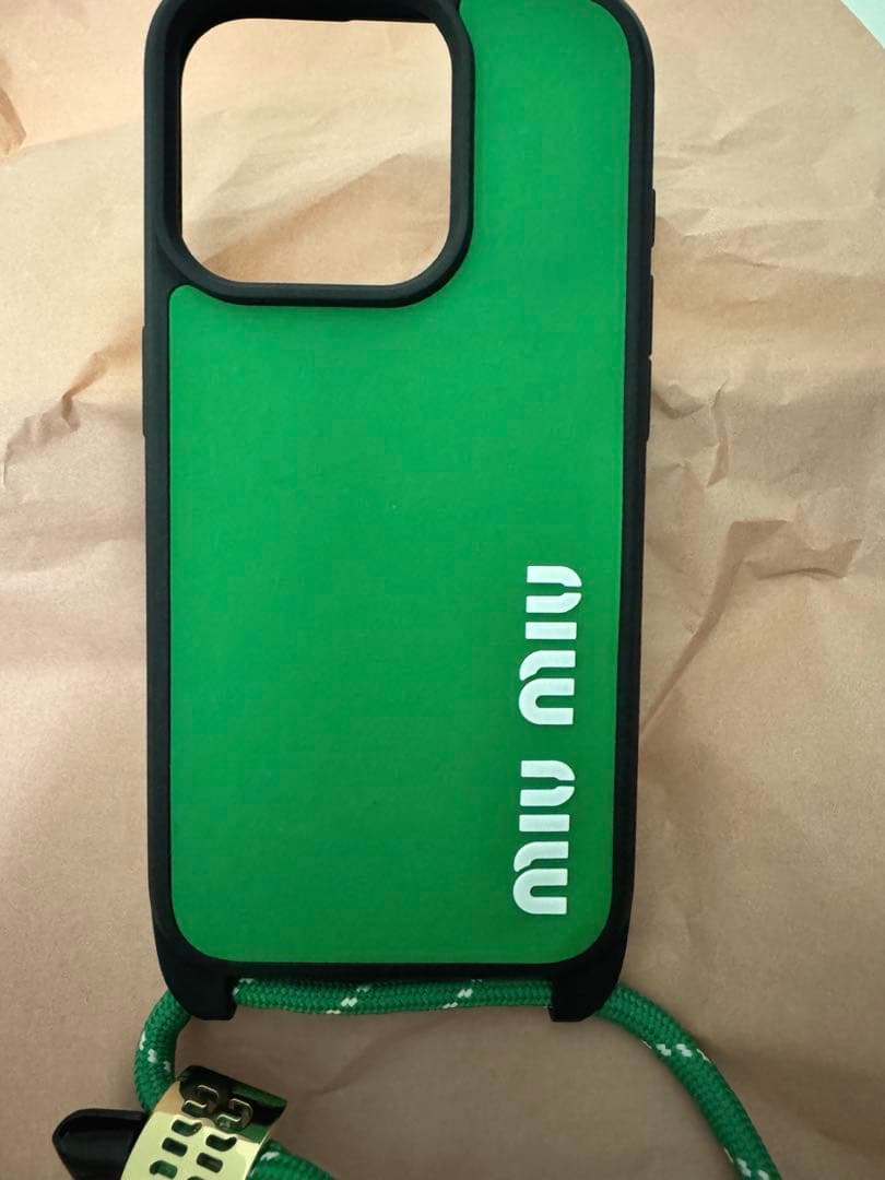 MIUMIU iPhone15Pro ケース