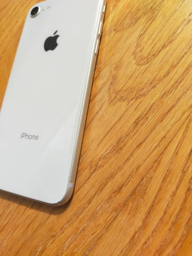 iPhone8 64GB 本体 バッテリー100%