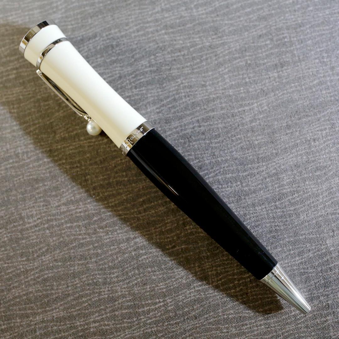 【限定品 極美品】モンブラン ボールペン グレタガルボ 真珠 パール