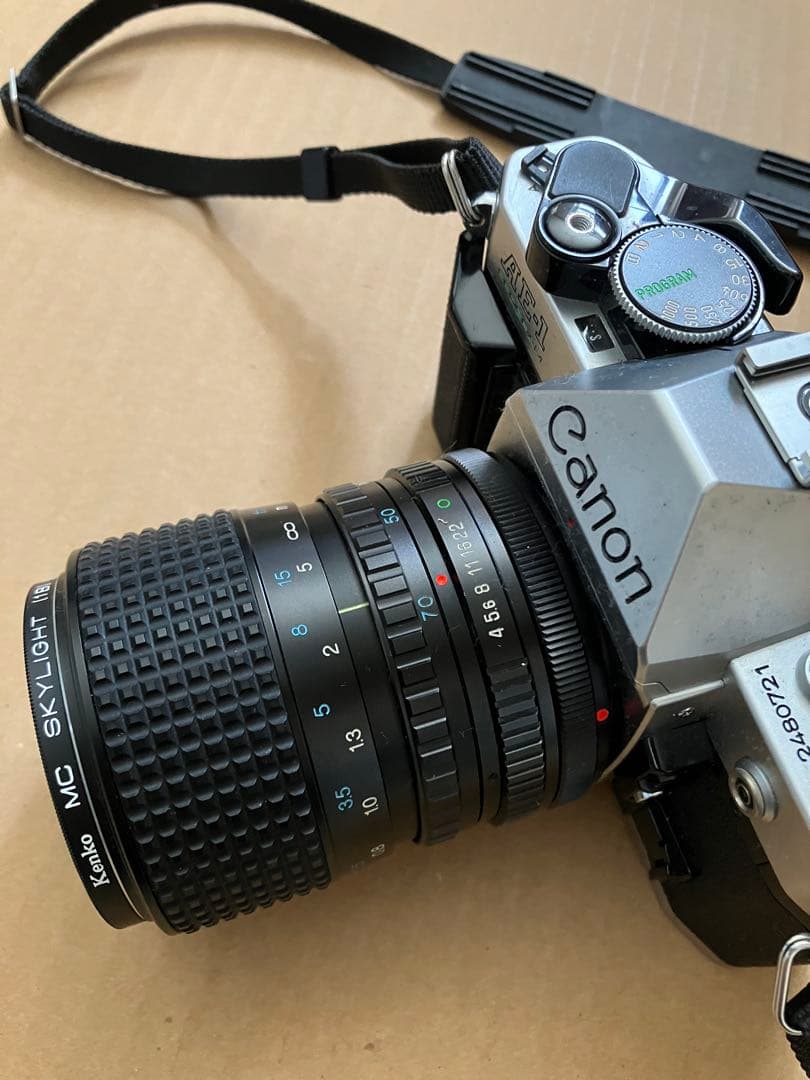 Canon AE-1 PROGRAM フィルムカメラ　レンズ 付き　ジャンク