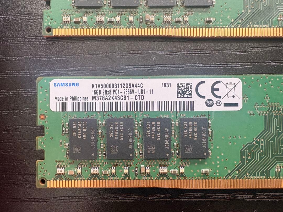 Samsung 16GB DDR4 メモリ PC4-2666U x2枚