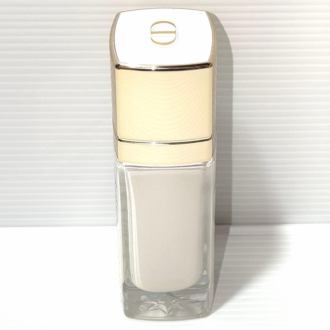 Dior プレステージ ホワイトリンクル セラム ルミエール (美容液)
