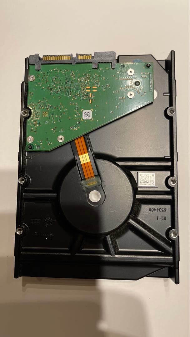 Seagate IronWolf Pro 8TB NAS向け高耐久HDD