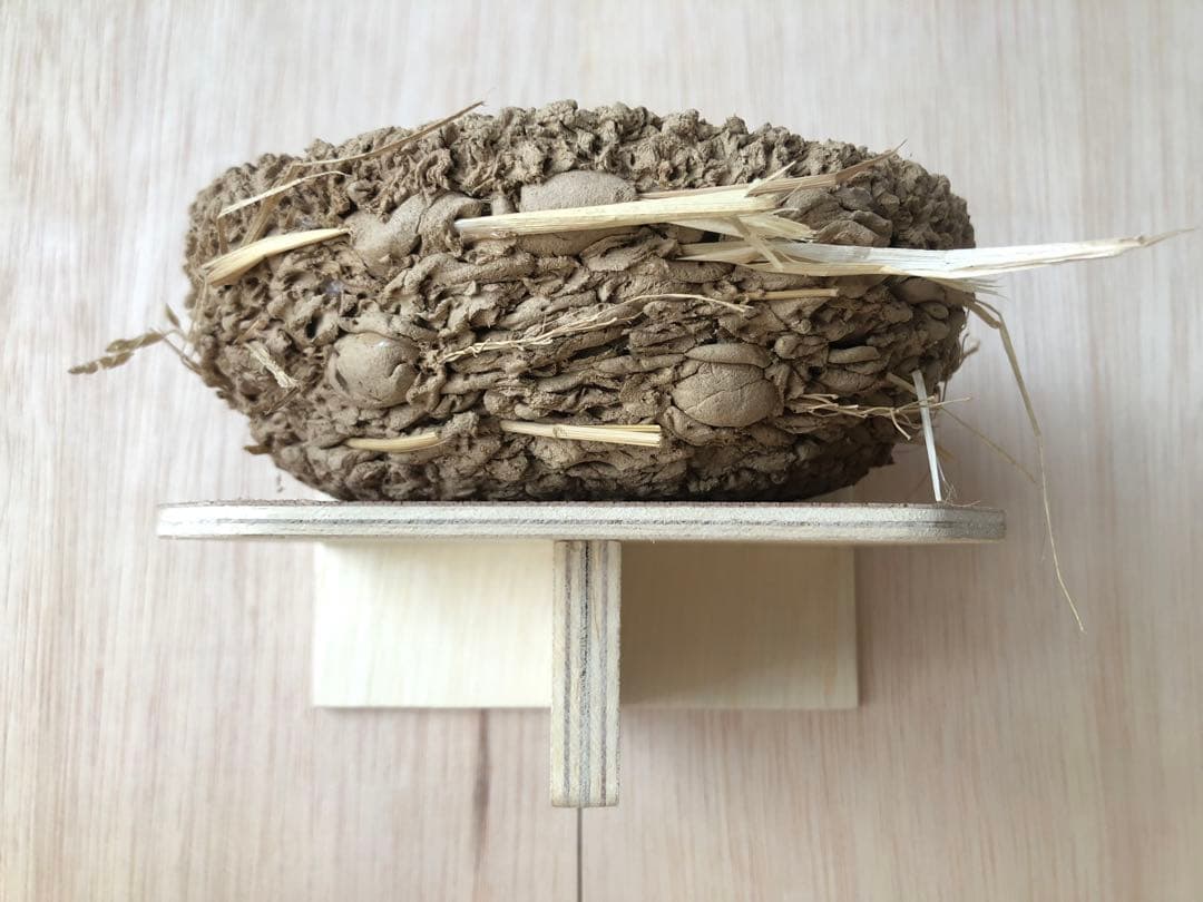 ツバメの人工巣　置き型用タイプ（お椀型）台座付き　新品・未使用品　25-b7