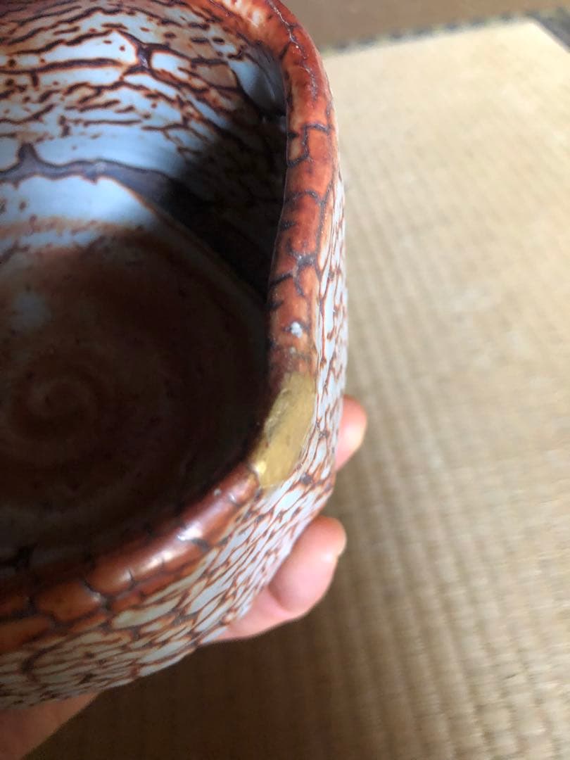 重厚な富士山型の豪快施釉の志野茶碗 検茶道具抹茶碗古志野