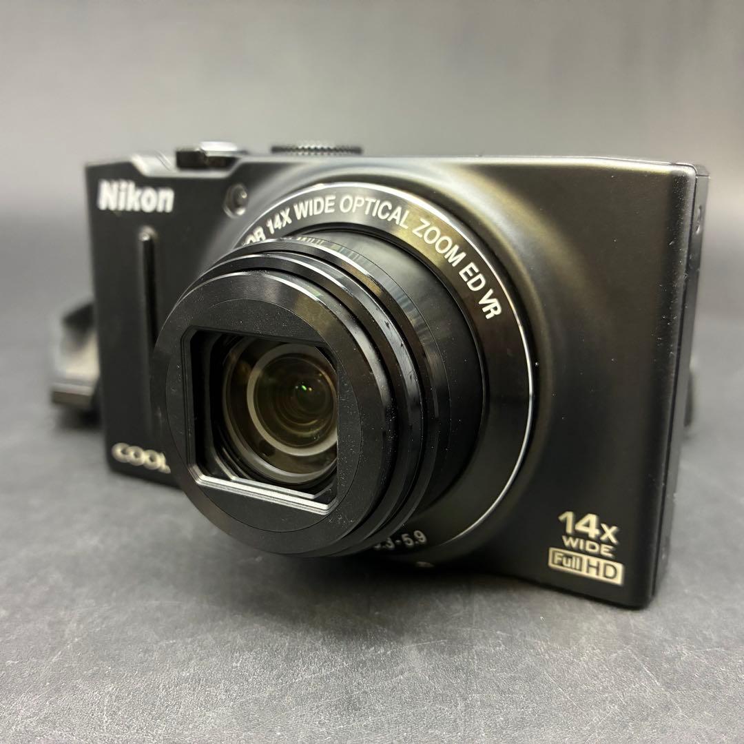 ニコン　Nikon COOLPIX S8200 ブラック《元箱説明書付属》