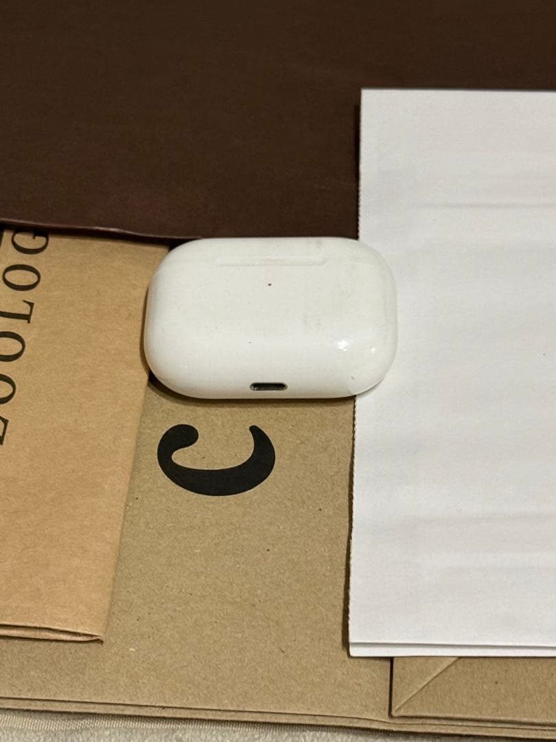 AirPods Pro エアポッツ