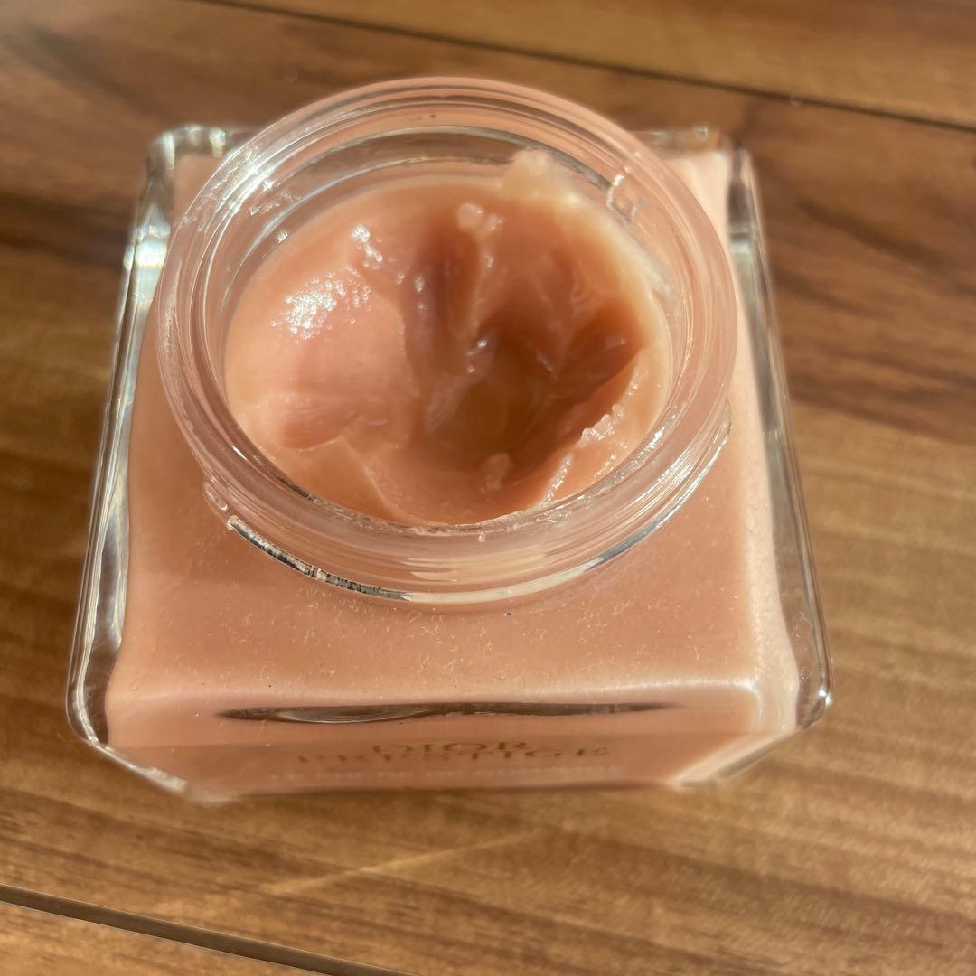 洗顔料 Christian Dior Le Sucre de Gommage