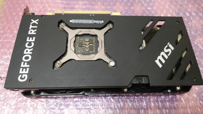 RTX4070 ジャンク GPU ファン回転/LED点灯