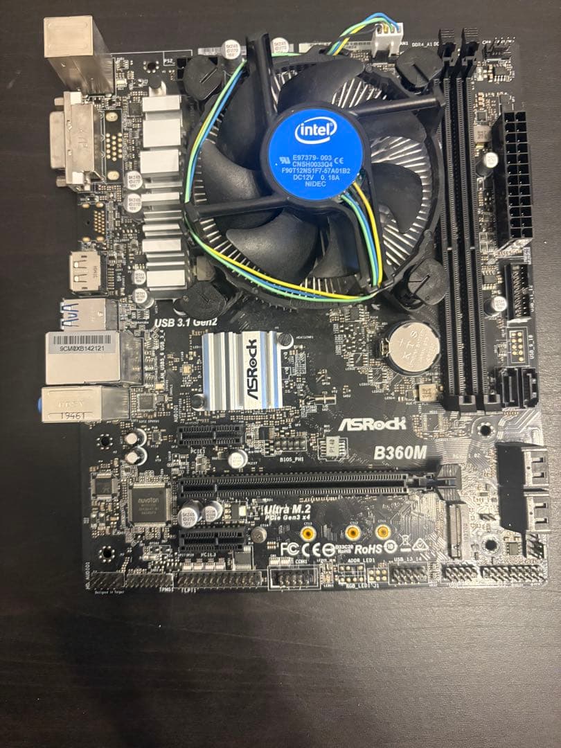 ASRock B360M マザーボードと　core i5 9400 セット