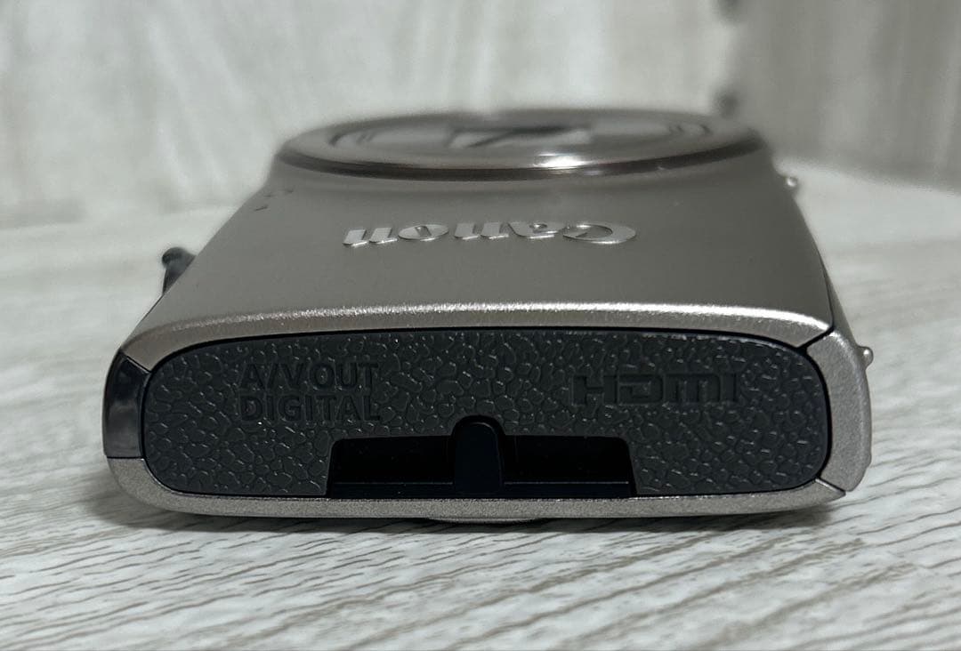 Canon IXY650 デジタルカメラ【中古品】