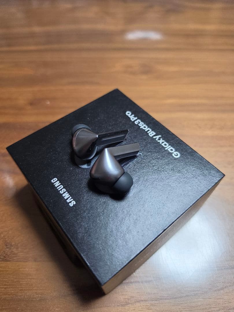 Galaxy Buds3 Pro / Spigenケース【国内版】