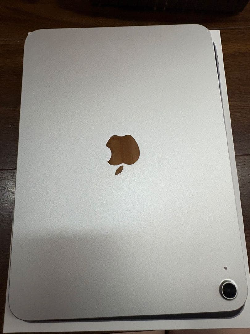 Apple iPad (第16世代) Wi-Fi 128GB シルバー