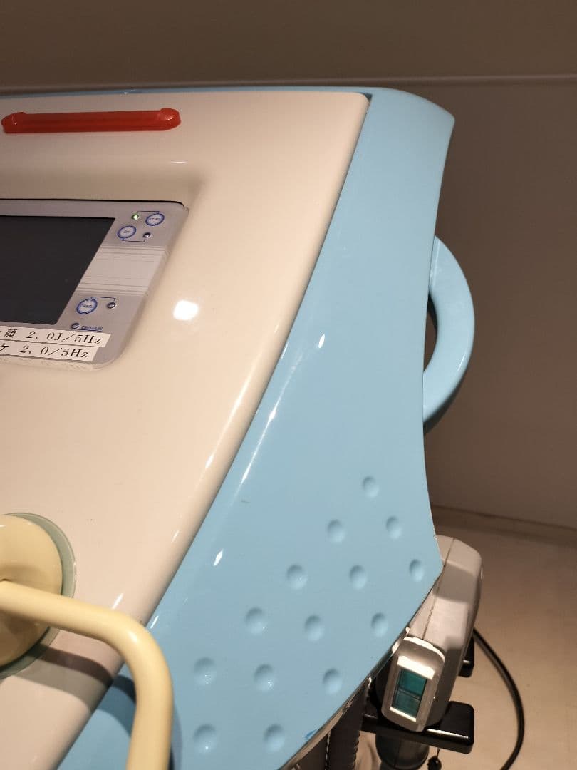DEKA MUSEE PLATINUM 業務用脱毛器　脱毛エステ店　ジャンク品