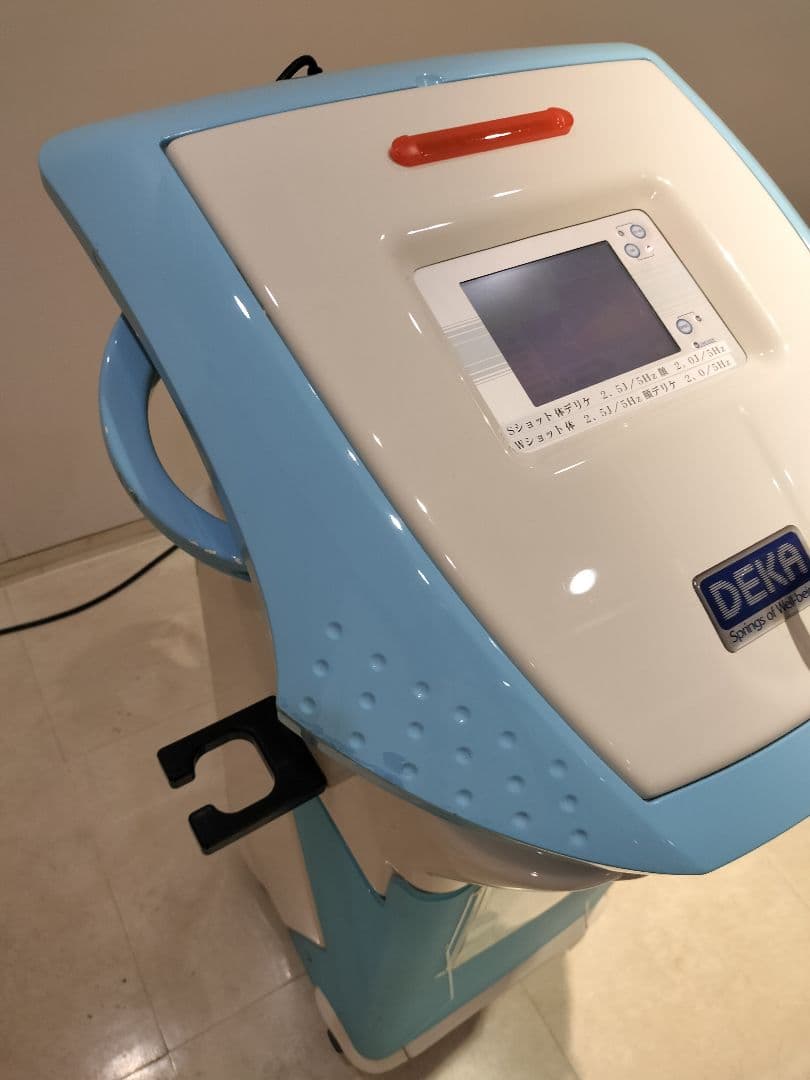 DEKA MUSEE PLATINUM 業務用脱毛器　脱毛エステ店　ジャンク品