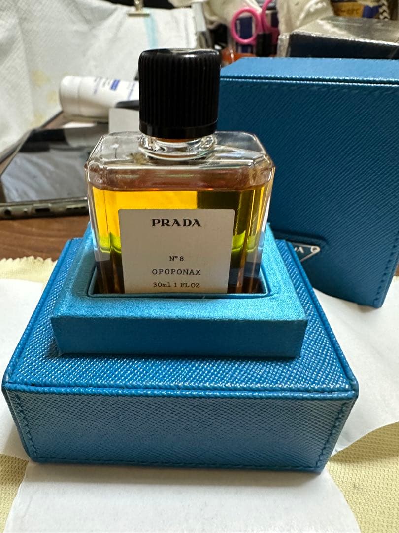 廃版希少プラダ No.8 OPOPONAX パルファム30ml 2008年限定