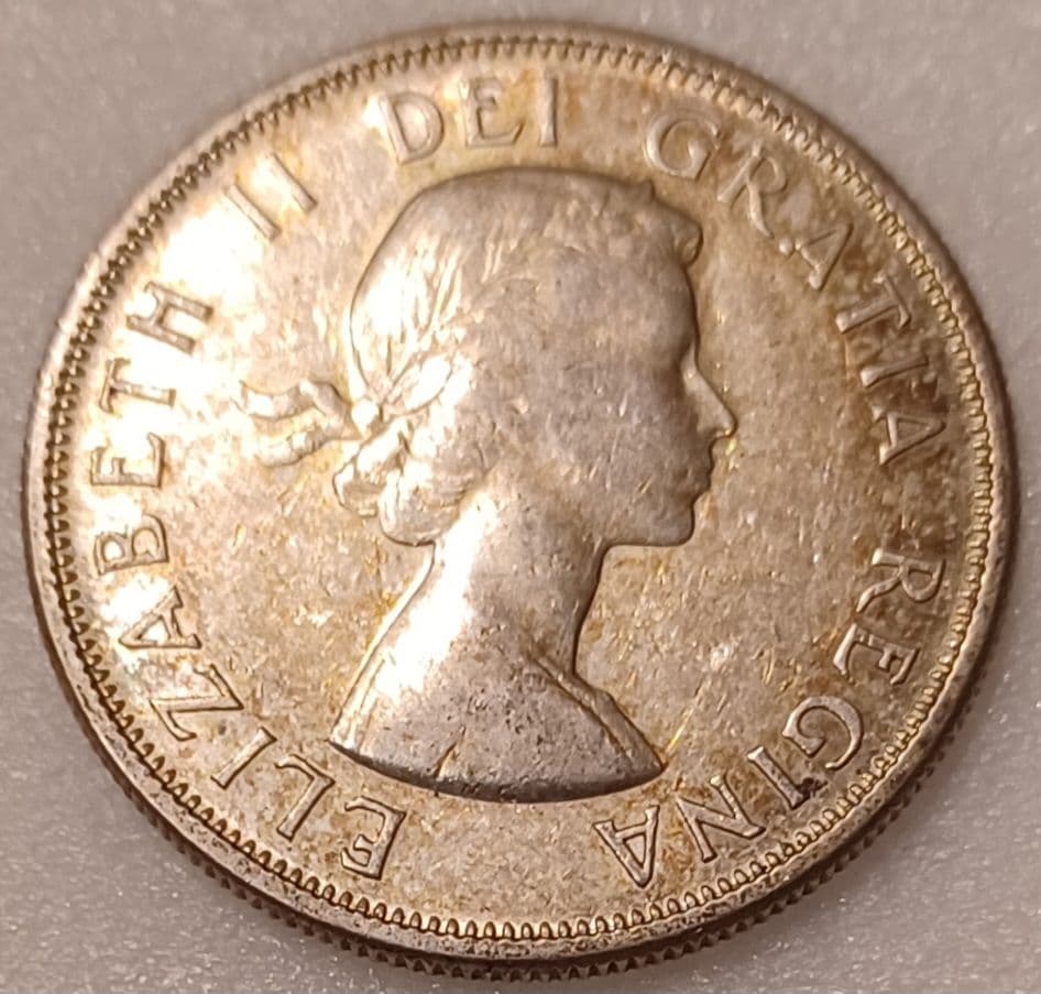 カナダ 1957年(69年前) 50セント銀貨 エリザベス2世女王の銀貨