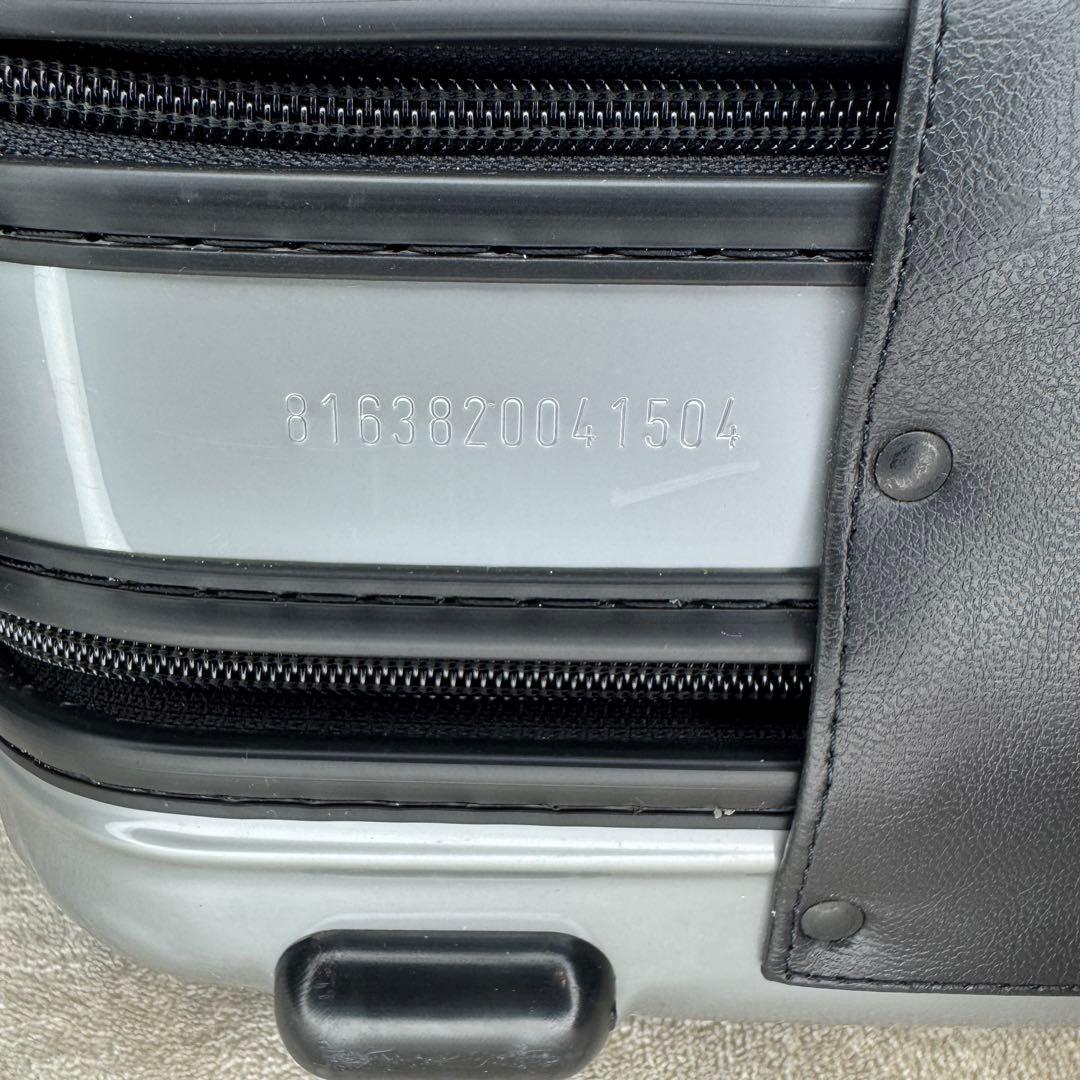 RIMOWA Salsa 816.38 ビューティーケース 13L シルバー