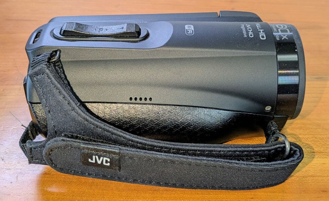 JVC Everio R GZ-RX680 （本体）