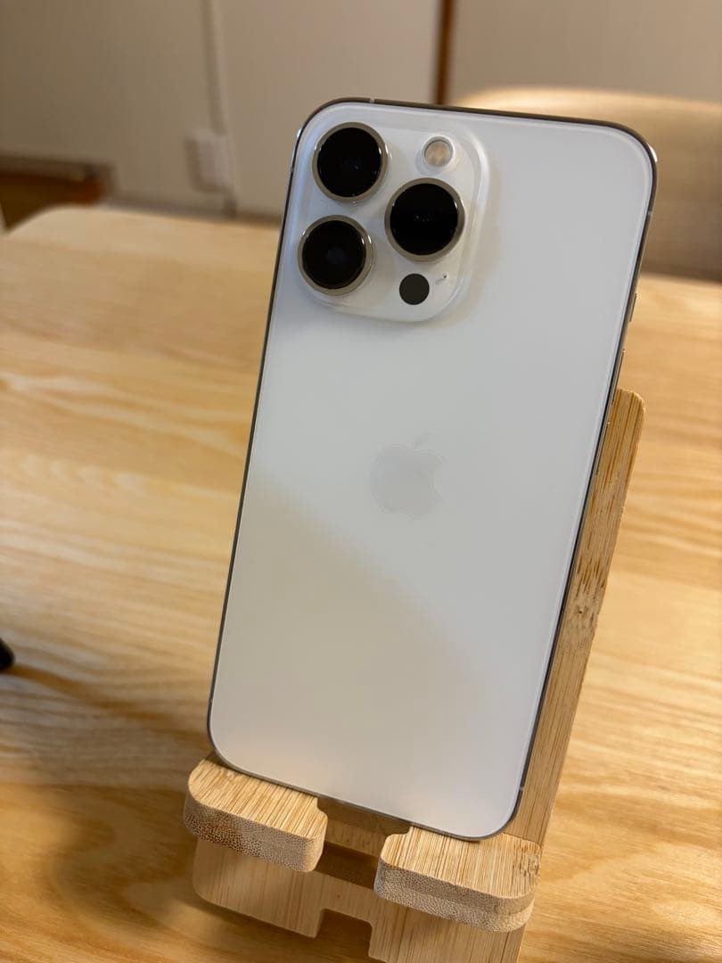 Apple iPhone 13 Pro シルバー265GBバッテリー残量89%