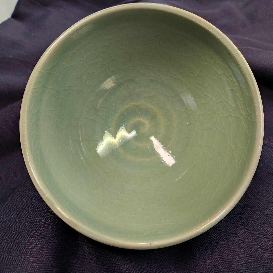 茶道具 抹茶碗 九谷焼 青磁連山 山上義正作陶 氷裂貫入釉茶碗