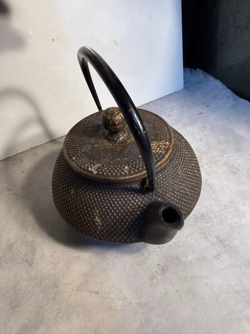 岩鋳 南部鉄器 鉄瓶 アラレ文様 茶道具 伝統工芸 現状品