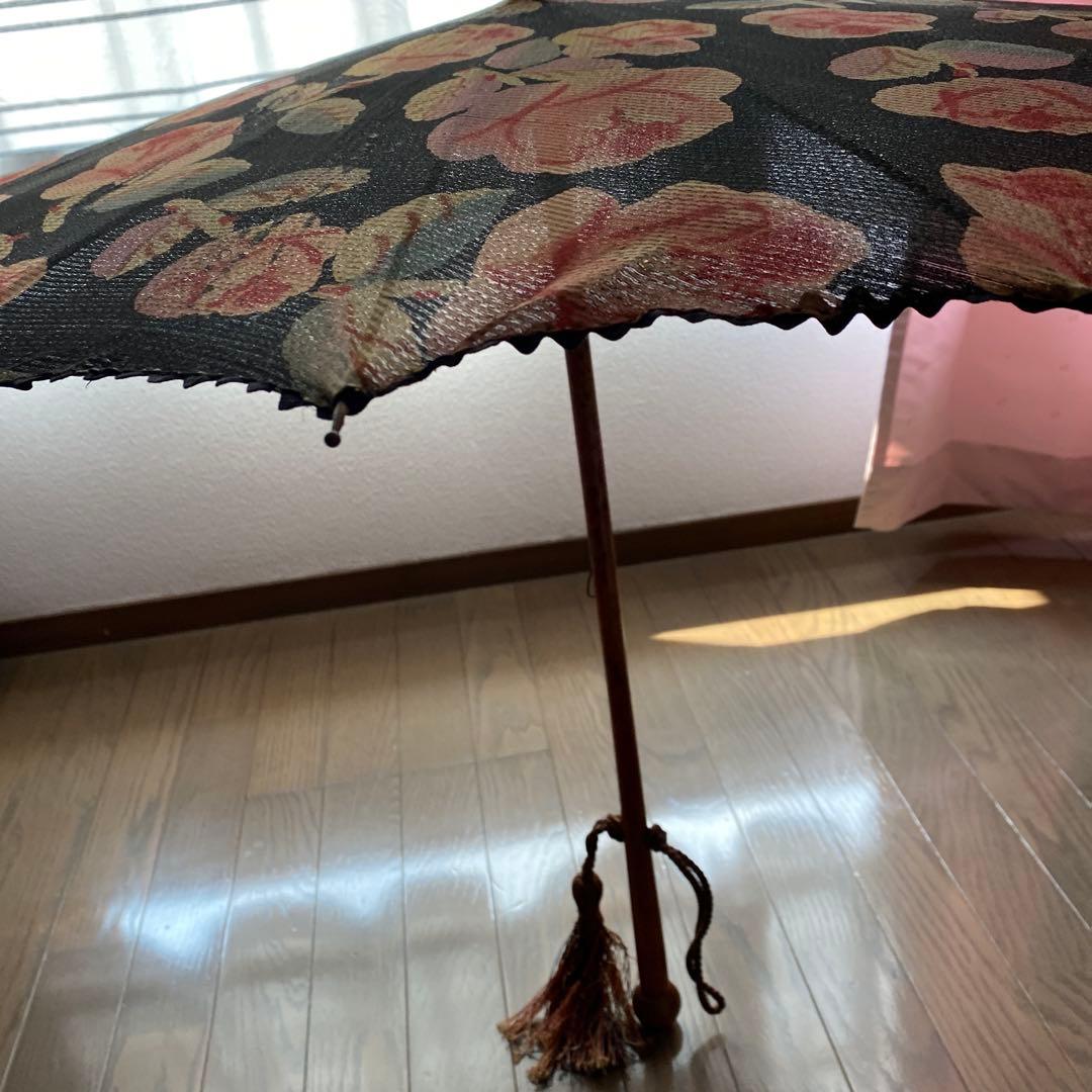 アンティーク　100年前日傘　黒地に花柄