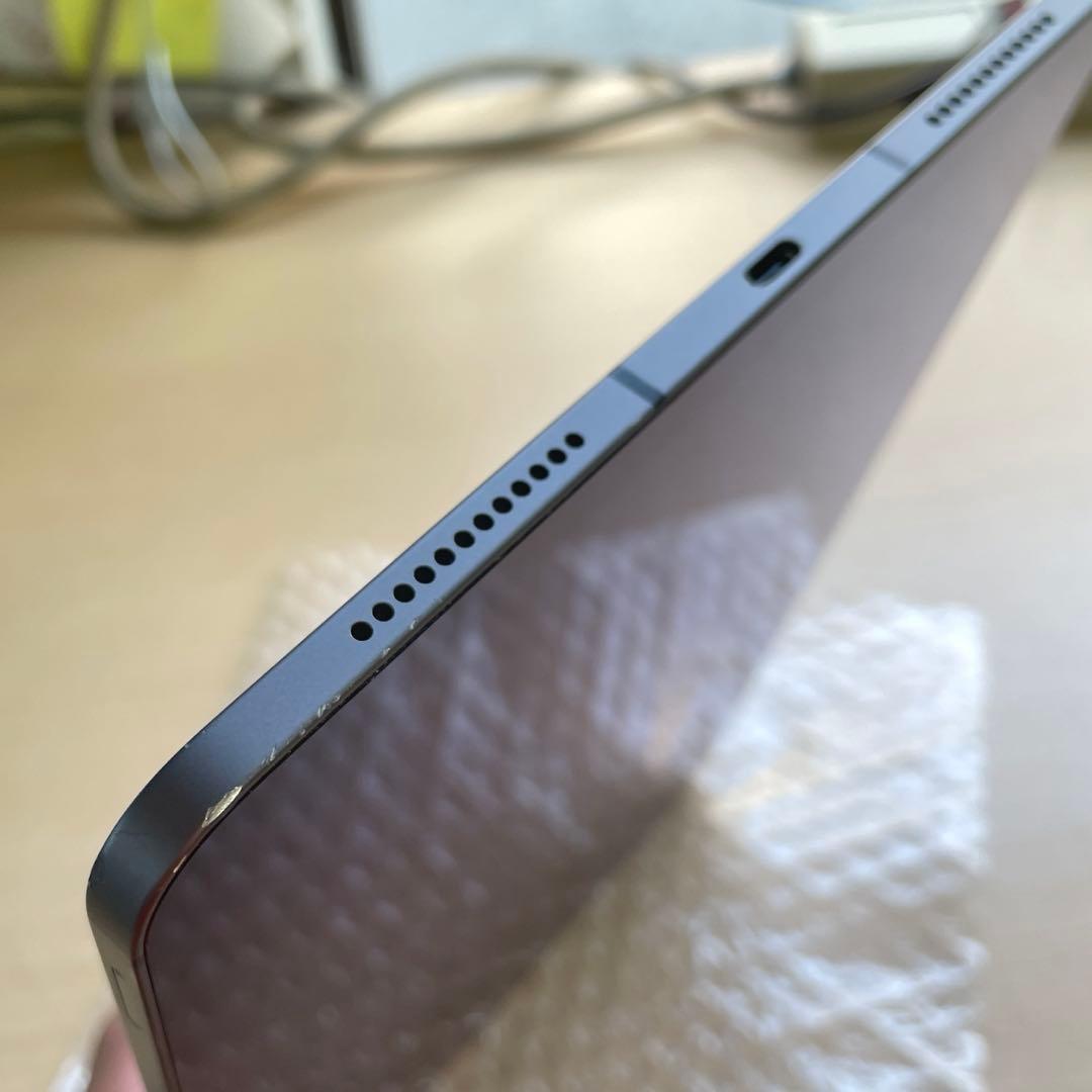 iPad Air 第4世代 A2072 cellular グレイ　64GB 美品