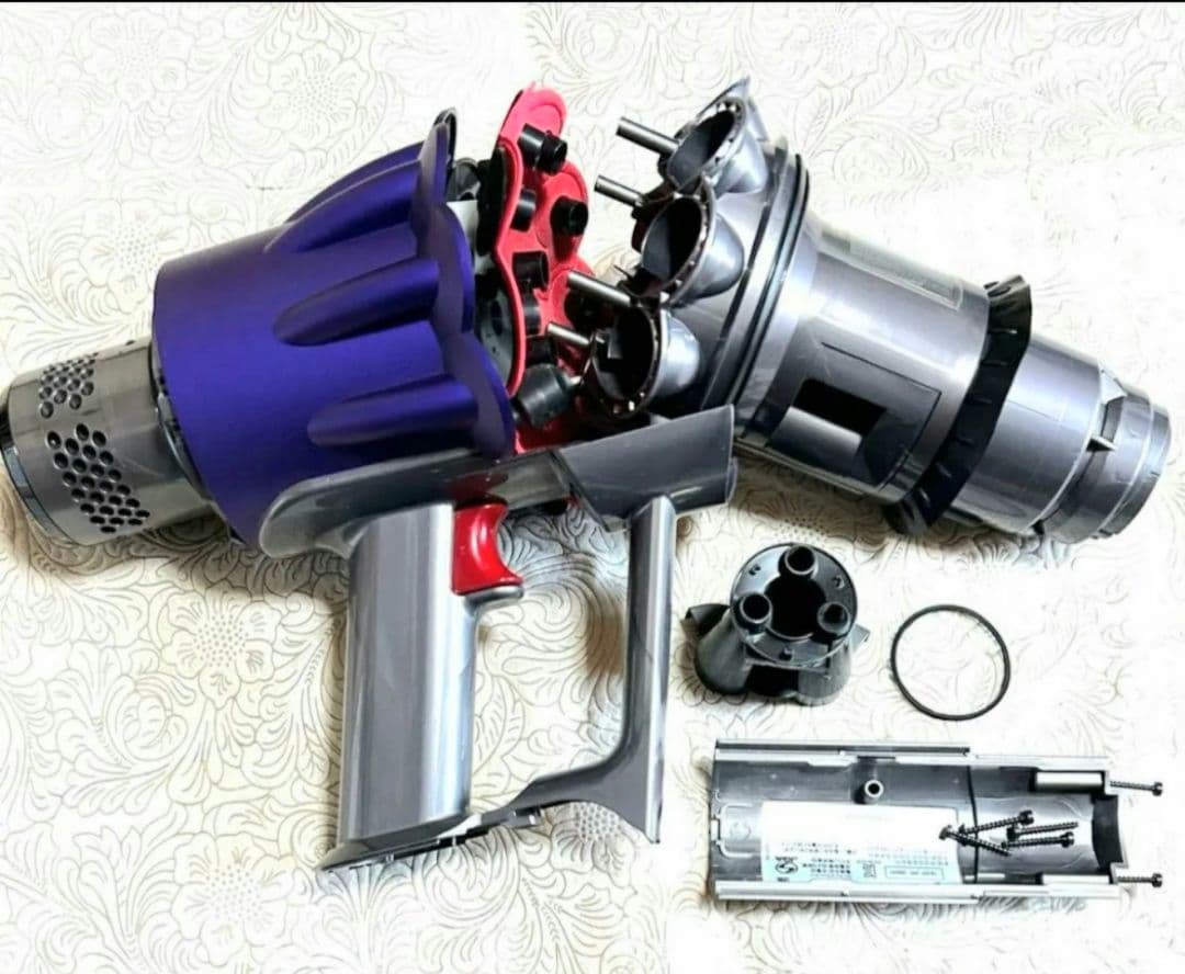 ダイソン掃除機SV18本体のみ