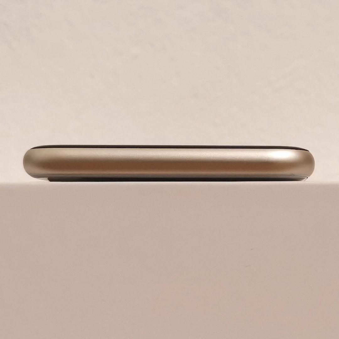 『美品・最大容量100%』iPhone SE 第3世代 64G『訳有り値下げ品』