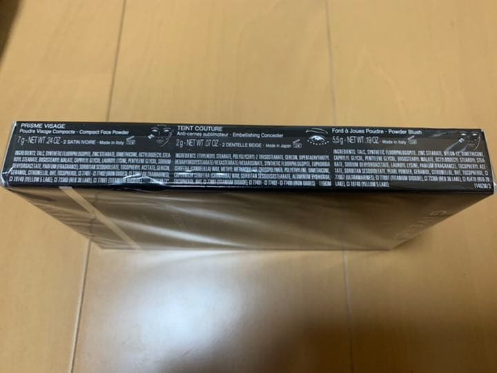 メイク道具・化粧小物 Givenchy makeup essentials palette