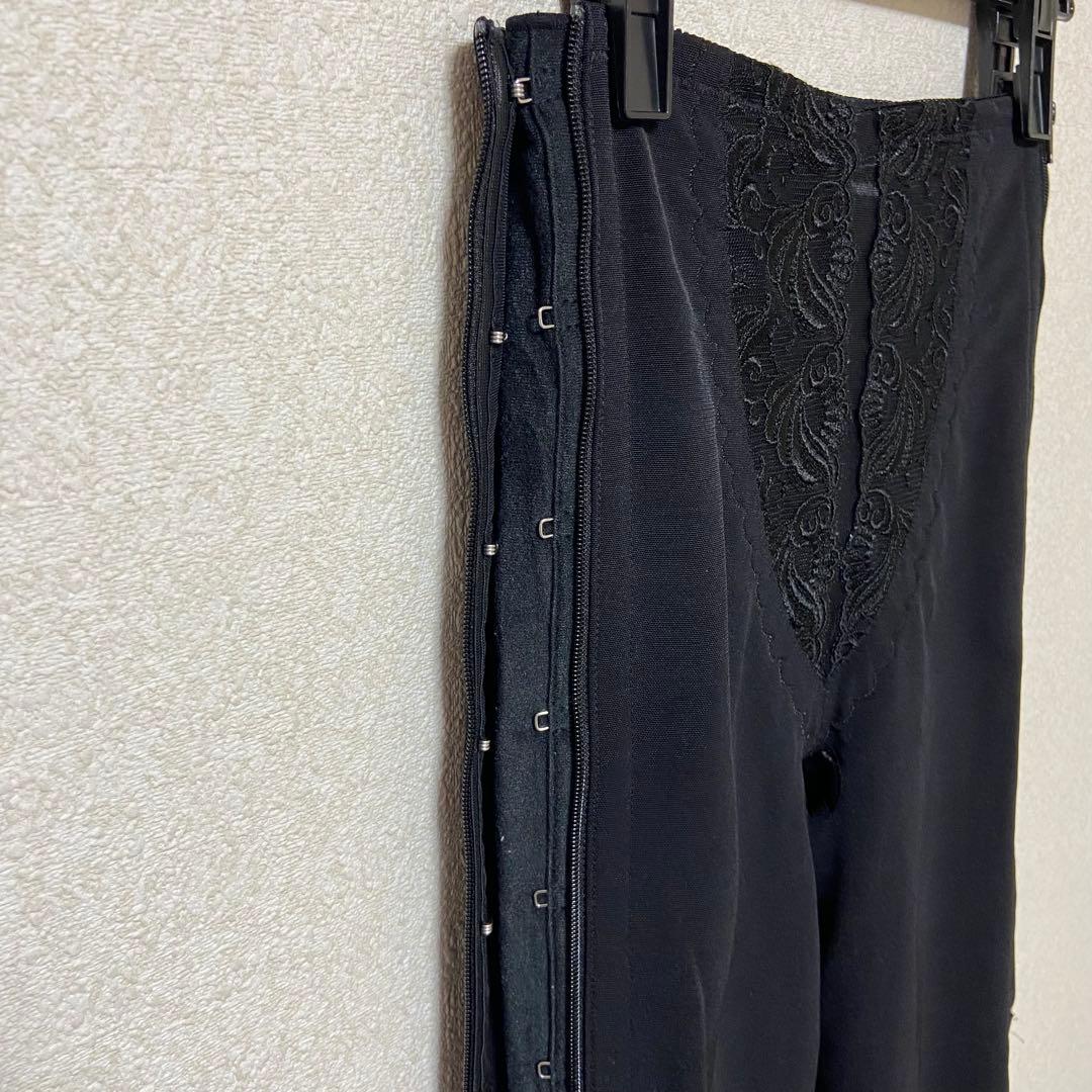 サラマシェリ Mサイズ 太もも 膝 臀部脂肪吸引 圧迫着 ガードル