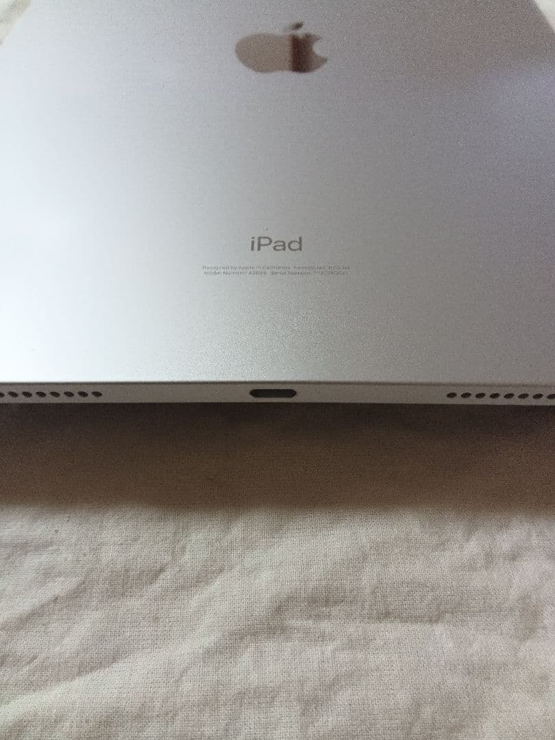 iPad 第10世代 バッテリー99.8%